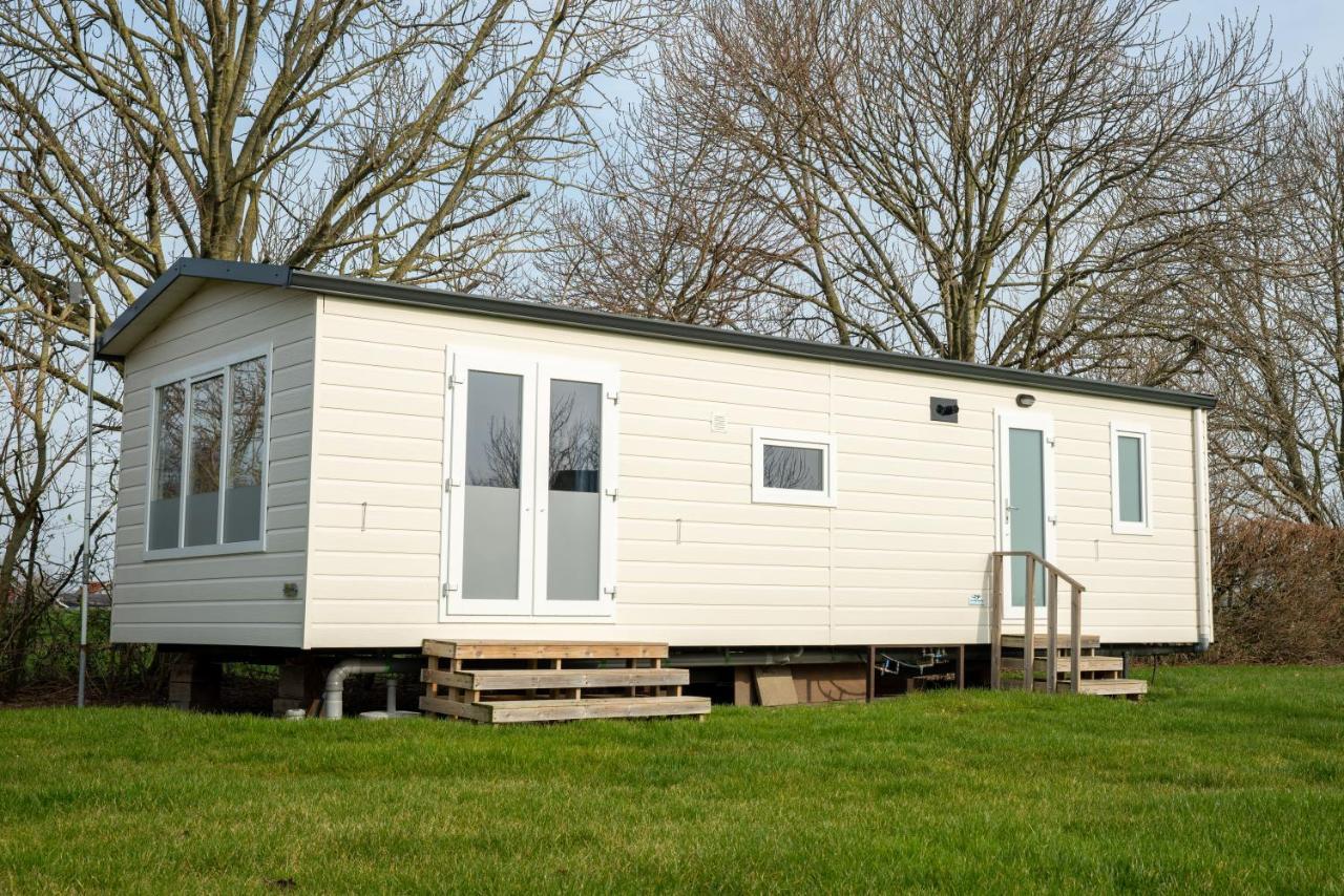 Chalets Op Minicamping Dorpszicht Gapinge 外观 照片